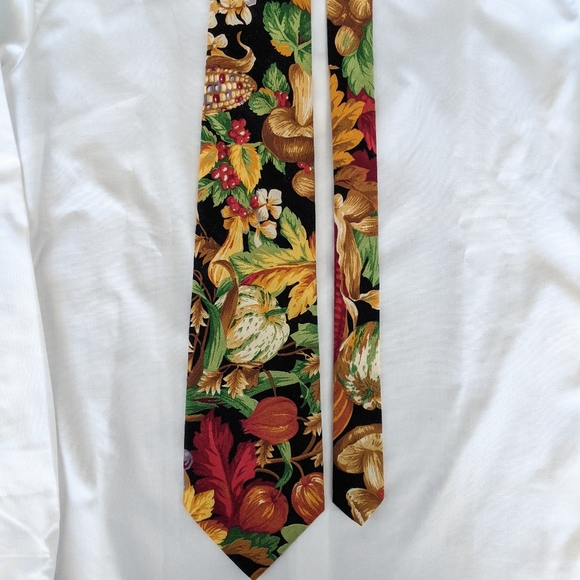 Concord House Necktie - Picture 2 of 9